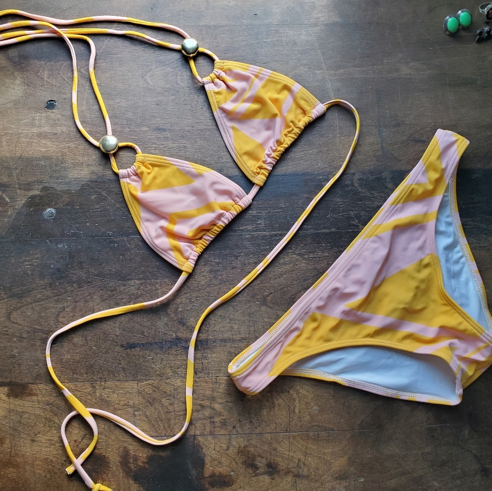 Tigerlily swimsuit 2 piece bathing suit